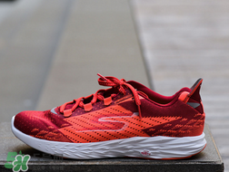 skechers go run 5怎么樣？斯凱奇跑鞋開箱測評