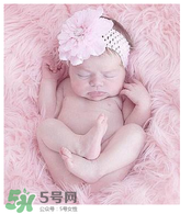 早產(chǎn)兒要喝早產(chǎn)兒奶粉嗎？早產(chǎn)兒最好喝什么奶？