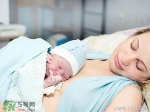 早產兒的發(fā)育和正常嬰兒一樣嗎？早產兒發(fā)育會遲緩嗎？