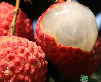 荔枝吃多了會(huì)流鼻血嗎？吃荔枝會(huì)流鼻血嗎？