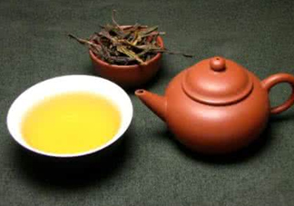杜仲茶可以長(zhǎng)期喝嗎？杜仲茶可以隔夜喝嗎