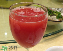 西瓜汁有沉淀還能喝嗎？西瓜汁怎么榨不會沉淀？