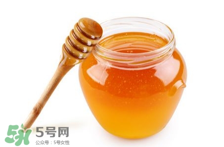芭蕉能和蜂蜜一起吃嗎？蜂蜜可以和芭蕉一起吃嗎