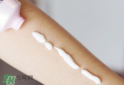 mistine脫毛膏怎么用？mistine脫毛膏使用方法