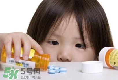來(lái)月經(jīng)可以吃感冒藥嗎？月經(jīng)期吃感冒藥有什么影響