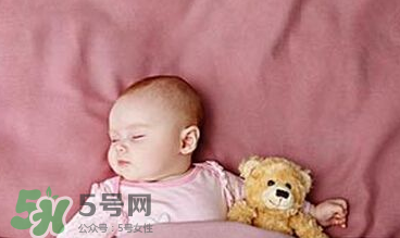 寶寶枕頭怎么選？寶寶枕頭什么樣的最好？