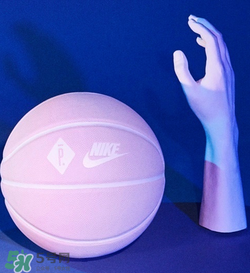 pigalle與nikelab2017聯(lián)名系列什么時(shí)候發(fā)售？
