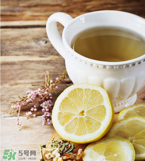 喝茶能吃杏嗎？喝茶可以吃杏嗎？