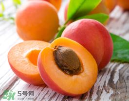 油桃沒熟能吃嗎？油桃怎么催熟？