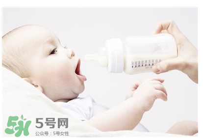 嬰幼兒奶粉為什么會有腥味 奶粉有腥味是正常的嗎？