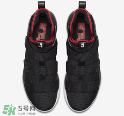 nike lebron soldier 11 bred多少錢？耐克士兵11黑紅配色專柜價(jià)格