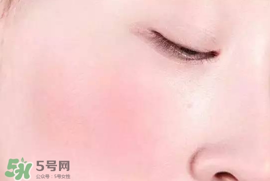 nars threesome腮紅多少錢(qián)？nars threesome腮紅色號(hào)試色