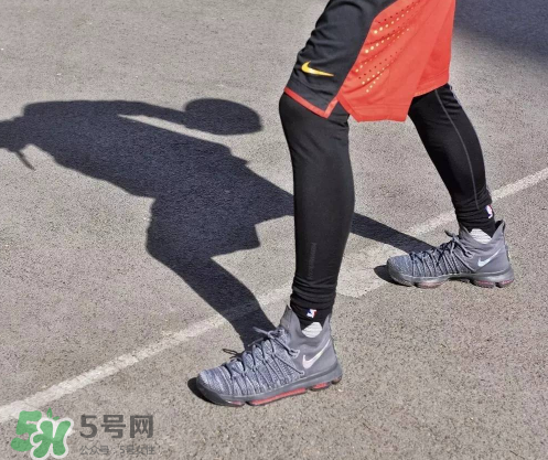 nike kd9 elite上腳怎么樣？耐克kd9 elite實(shí)戰(zhàn)測(cè)評(píng)