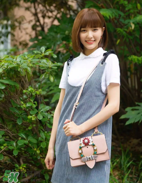 miumiu2017新款包包有哪幾個(gè)系列？miumiu新款包包介紹
