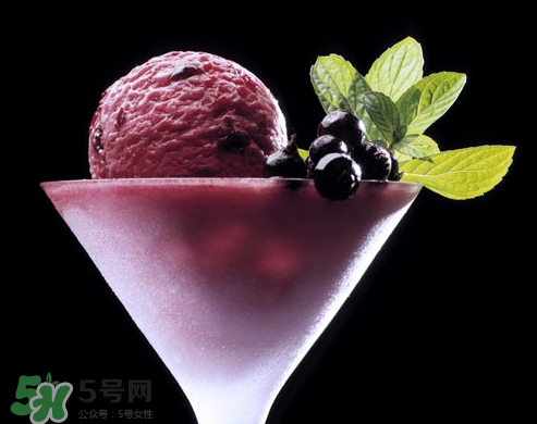 藍莓和螃蟹能一起吃嗎？吃藍莓和螃蟹會中毒嗎？