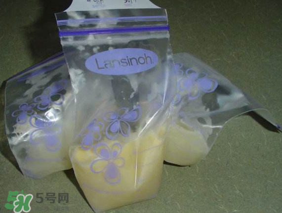 儲奶袋和儲奶杯的區(qū)別？儲奶袋和儲奶杯哪個方便？