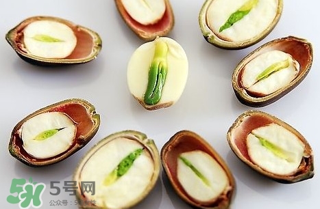 蓮子心怎么吃不會(huì)苦？蓮子心怎么泡水喝
