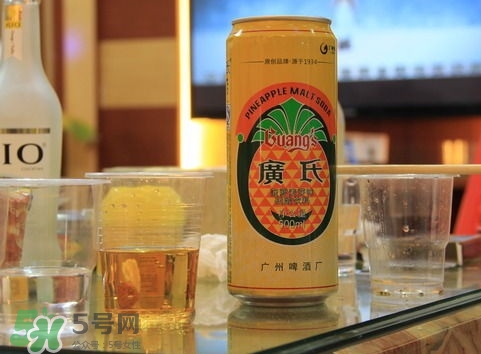 菠蘿啤是碳酸飲料嗎？菠蘿啤不能和什么一起吃？