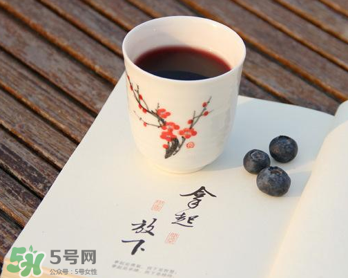 藍(lán)莓酒可以存放多久？藍(lán)莓酒保質(zhì)期多久？