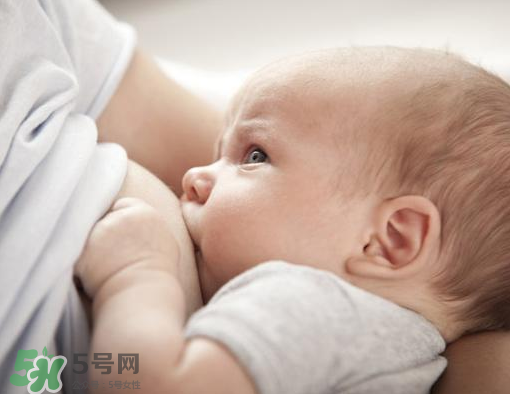 八月份可以斷奶嗎？8月份可以斷奶嗎？