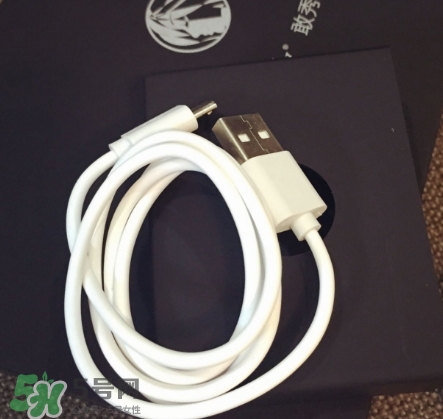 dayshow補水儀怎么充電？dayshow補水儀怎么加水