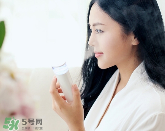 dayshow補水儀怎么充電？dayshow補水儀怎么加水