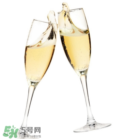 香檳是酒嗎？香檳是什么酒？