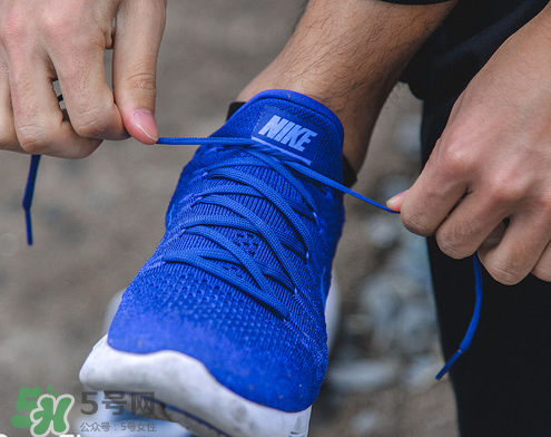 nike lunarepic low flyknit 2腳感怎么樣？耐克lunarepic low2測評(píng)