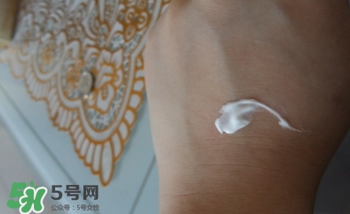 肌膚之食素顏霜怎么用？肌膚之食素顏霜使用方法