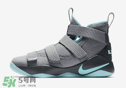 nike lebron soldier 11 igloo多少錢？耐克士兵11冰屋配色價格