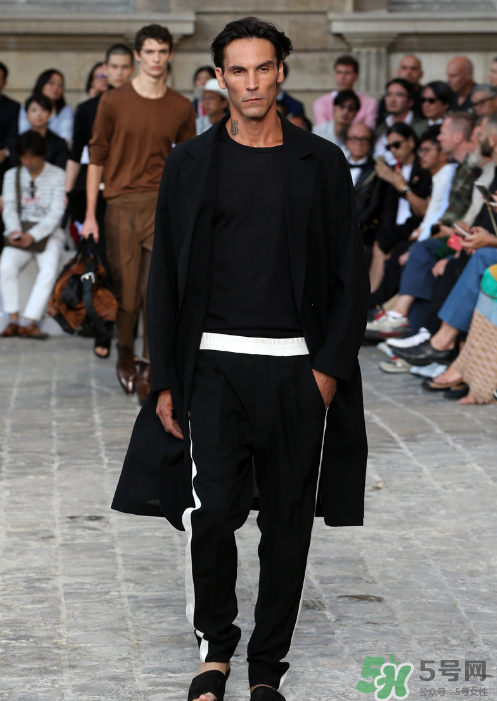 berluti2018年春夏系列服裝怎么樣_好看嗎_款式有哪些？
