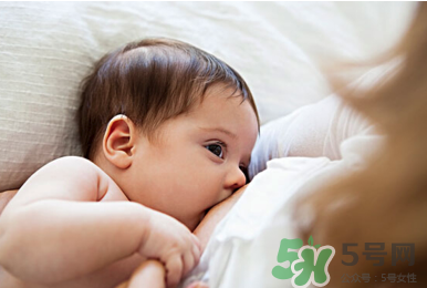 新生兒吃母乳會(huì)撐到嗎？新生兒吃母乳會(huì)吃撐嗎？