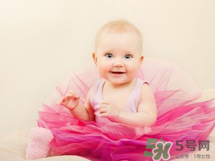 新生兒吃母乳會(huì)撐到嗎？新生兒吃母乳會(huì)吃撐嗎？
