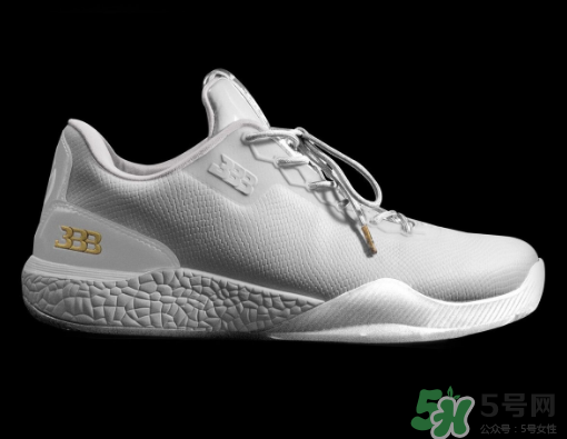 big baller brand zo2獨(dú)立日配色多少錢(qián)？球哥簽名鞋官網(wǎng)價(jià)格