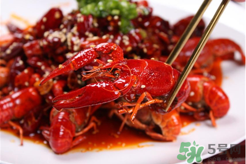 麻辣小龍蝦熱量高嗎？吃麻辣小龍蝦會胖嗎？