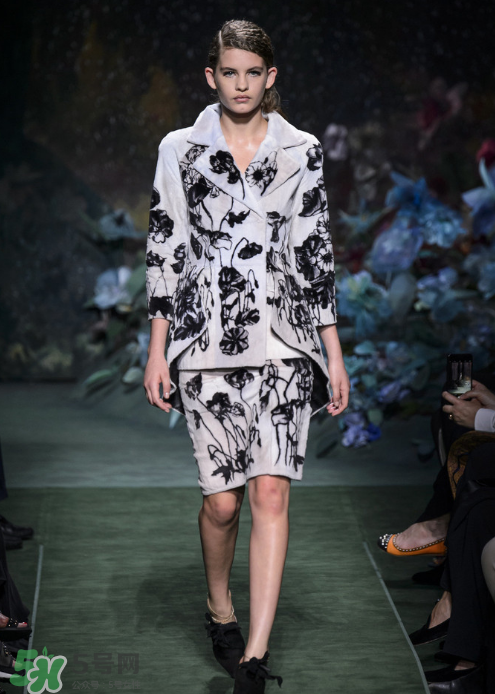 fendi2017秋冬高定秀服裝怎么樣_好看嗎？