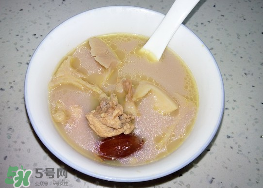 榴蓮殼煲雞湯殼能吃嗎？榴蓮殼煲雞湯殼好喝嗎？