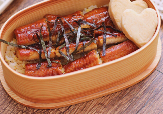 鰻魚飯好吃嗎？鰻魚飯有刺嗎？