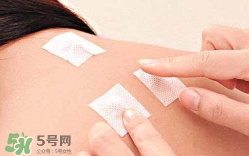 三伏灸一療程多少錢？三伏灸和三伏貼的區(qū)別