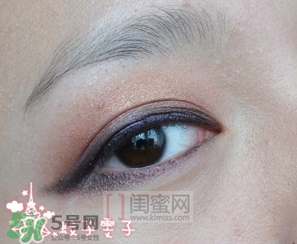 nars吉隆坡眼影怎么畫(huà)？nars吉隆坡雙色眼影畫(huà)法圖解