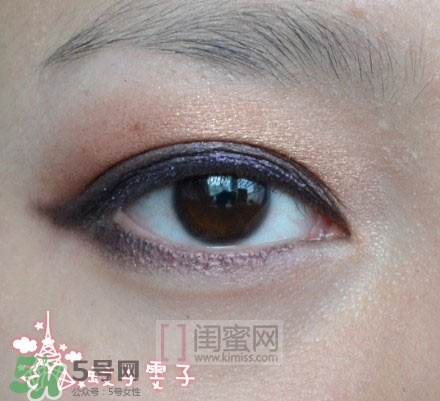 nars吉隆坡眼影怎么畫(huà)？nars吉隆坡雙色眼影畫(huà)法圖解
