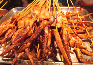 鐵板魷魚有營養(yǎng)嗎？鐵板魷魚對身體有害嗎
