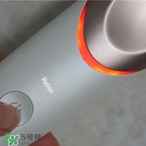 飛利浦眼周煥亮儀怎么用？飛利浦眼周煥亮儀用法