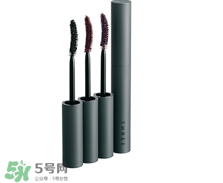 three愛(ài)魅瞳睫毛膏色號(hào)_試色圖