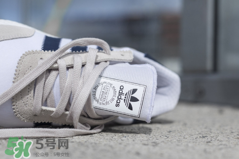 adidas iniki runner上腳效果怎么樣？阿迪達(dá)斯復(fù)古跑鞋好看嗎？