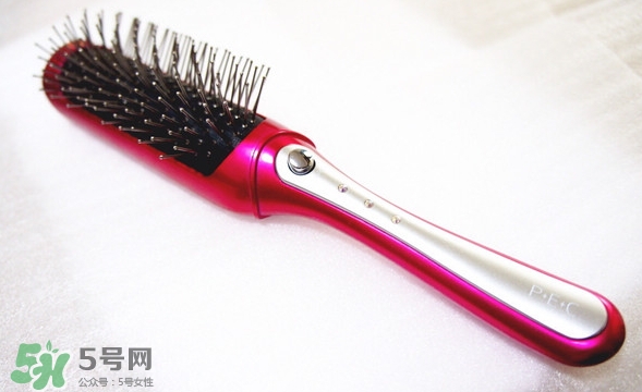 小泉成器音波電動(dòng)梳怎么用？小泉成器音波震動(dòng)梳子使用方法