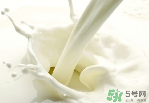 純牛奶可以加熱嗎？純牛奶和有機純牛奶的區(qū)別是什么