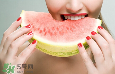 ?做三伏灸可以吃西瓜嗎？?做三伏灸要忌口嗎？