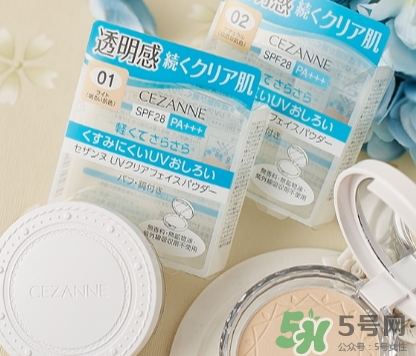 倩麗粉餅和棉花糖粉餅?zāi)膫€(gè)好？倩麗粉餅棉花糖對(duì)比