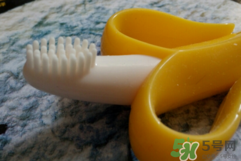 Baby banana香蕉寶寶牙膠好用嗎？Baby banana香蕉寶寶牙膠怎么樣？